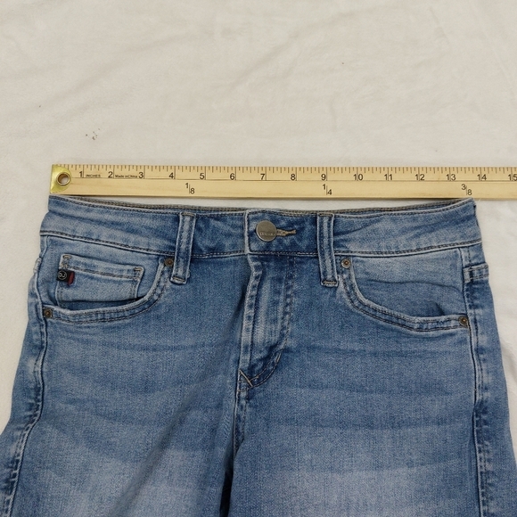 DEAR JOHN JEANS WOMENS BLUE DENIM MID RISE CASUAL SUMMER SHORTS SIZE 25 - Picture 3 of 7